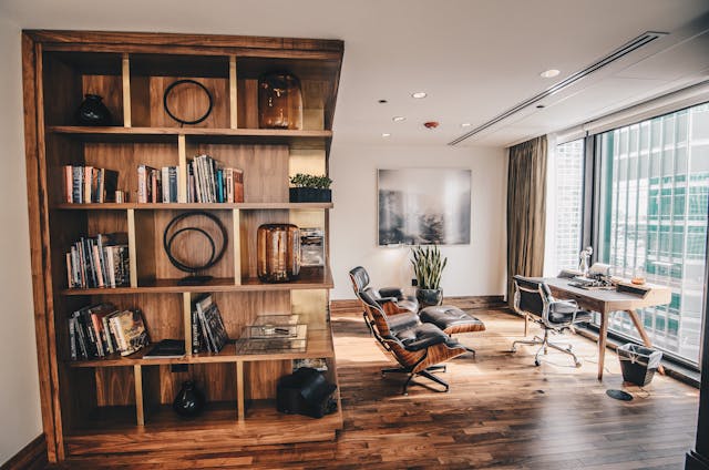 Moving Your Home Office: 6 Strategies for a Seamless Transition to a New Workspace
